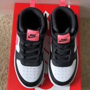 Little Kids Court Borough Mid 2